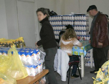 Programul pentru ajutoarele alimentare de la UE se prelungeşte